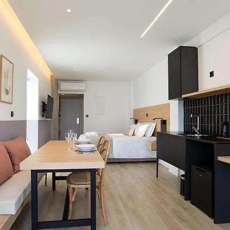 Alinea Urban Отель *